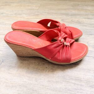 Italian Shoemakers Coral Red Stretch Wedge Slide Sandals Women’s Size 7.5